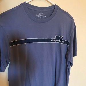Vineyard Vines T-shirt